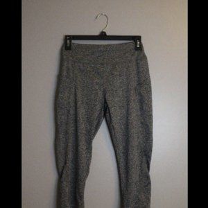 Gray athletic leggings